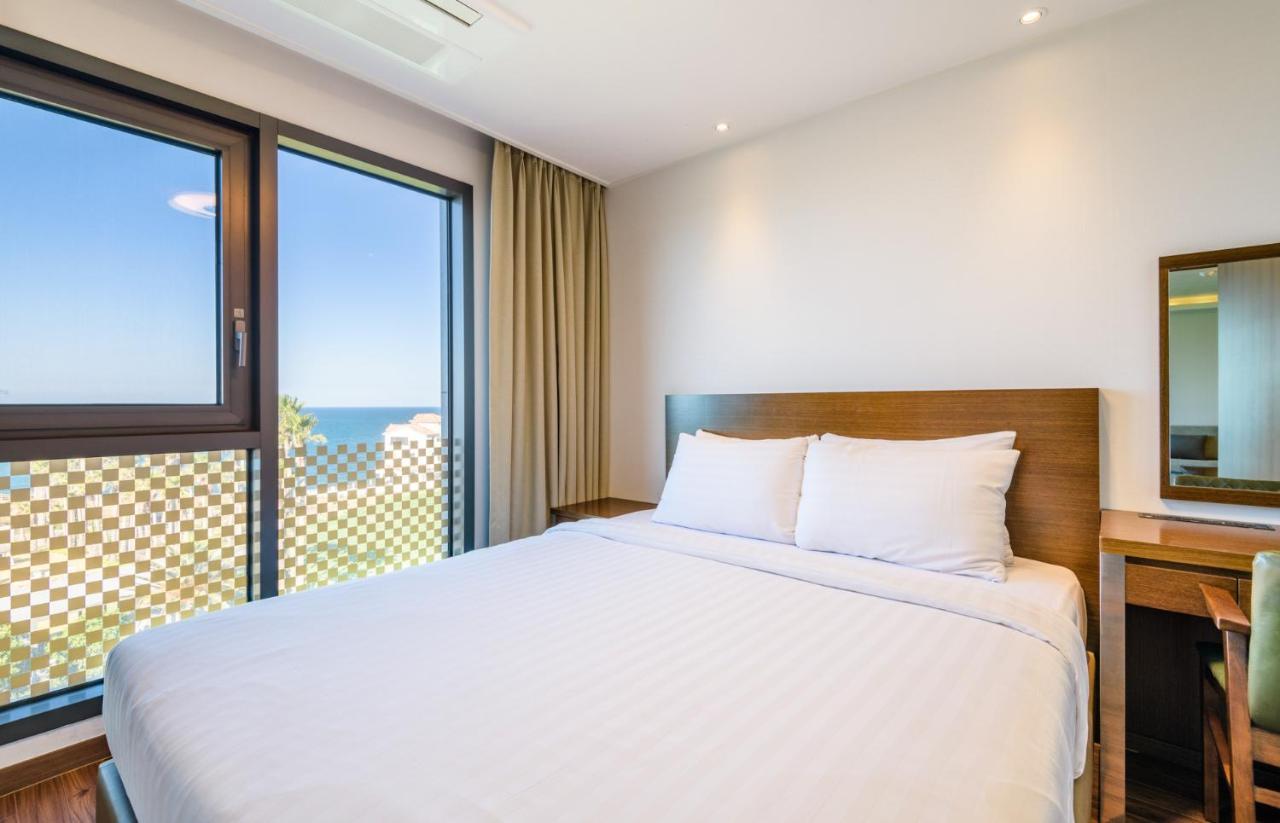 Uni Hotel Jeju Exterior photo